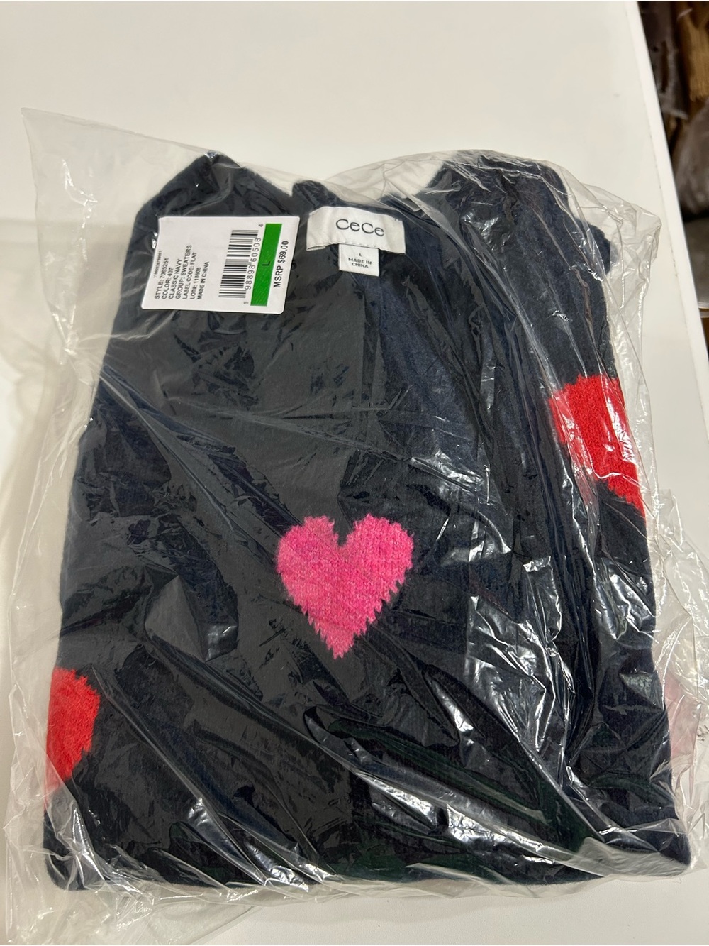 NWT Cece Women’s Crewneck Heart print Short Sleeve Sweater, Large - Picture 9 of 9